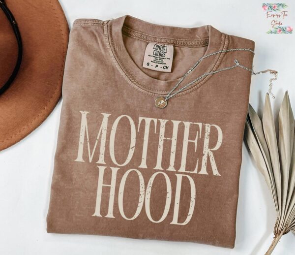 Comfort Colors Mother Hood Shirt, Trendy Mama T-shirt, Mom Life Tee, Oversized Graphic Mom Shirt, Motherhood T-Shirt, Cool Mom Club Tee